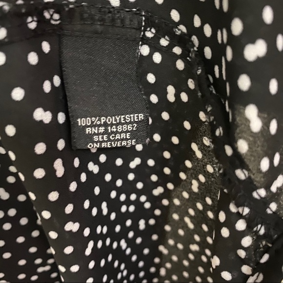 Torrid Polka Dot Single Pleat Georgette Tunic Top - Picture 5 of 7